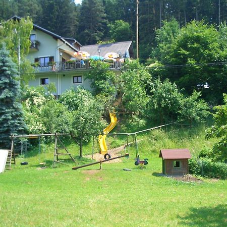Gasthaus - Gaestehaus Schusterbauer Райн Экстерьер фото