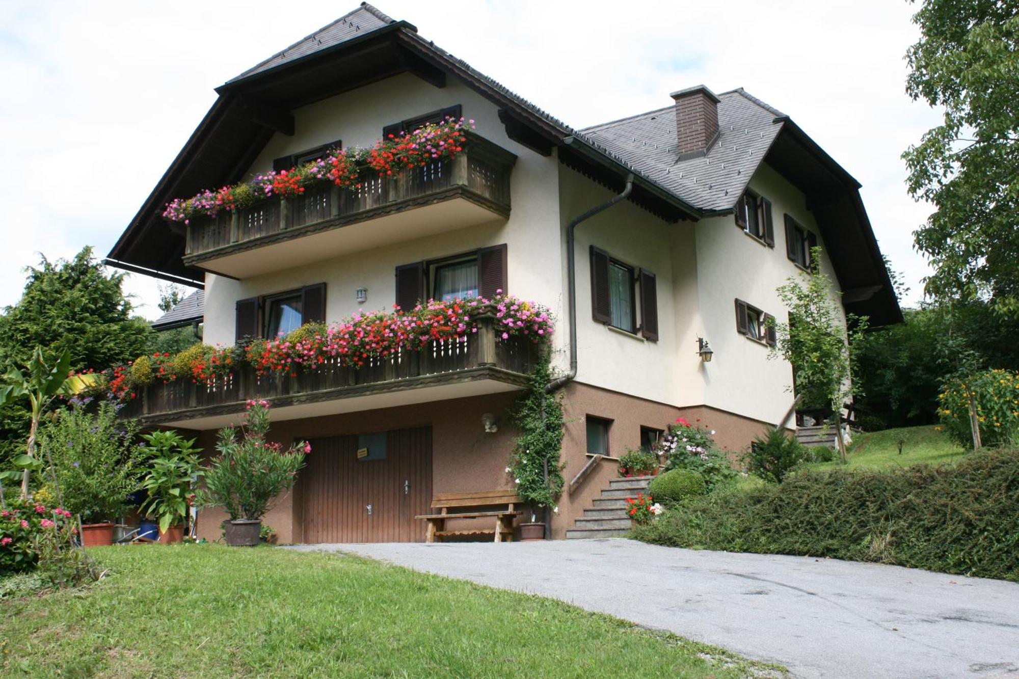 Gasthaus - Gaestehaus Schusterbauer Райн Экстерьер фото